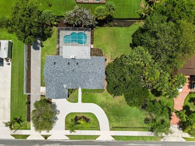 Welcome to this stunning, fully renovated 4-bedroom, 2-bath - photo 5