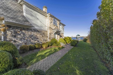 Discover the beauty of Lake Montauk from this impressive - photo 43