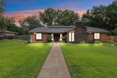 Lake Home For Sale in Fort Worth, Texas