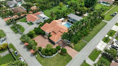 Stunning two-story estate in Miami on nearly an acre, featuring - photo 7