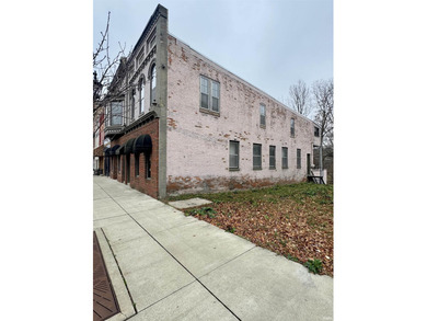 Historic Main Street Commercial Opportunity on the Eel River! - photo 2