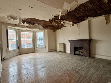 Historic Main Street Commercial Opportunity on the Eel River! - photo 9