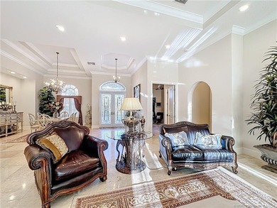 Hobe Sound Golf Club *Hidden Gem* on 8th Fairway. Rare 4BR/4BA - photo 12
