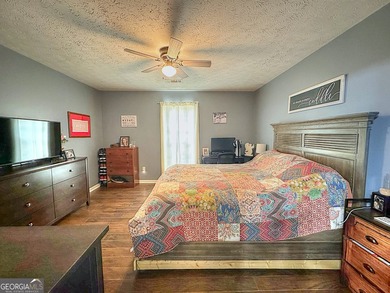 Welcome home to this charming 3-bedroom, 2-bath ranch nestled in - photo 18