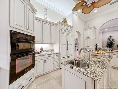 Hobe Sound Golf Club *Hidden Gem* on 8th Fairway. Rare 4BR/4BA - photo 31