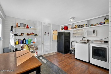 Own a piece of Daytona Beachside charm at 112 S Oleander Ave - photo 45