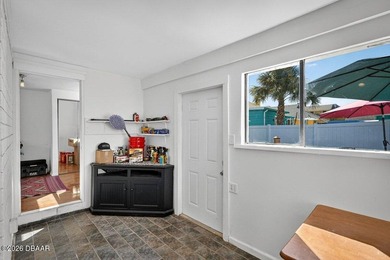Own a piece of Daytona Beachside charm at 112 S Oleander Ave - photo 46