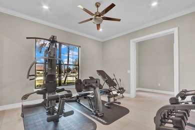 Stunning 4 bedroom/ 3.5 bath on .42 acres in the gated community - photo 10