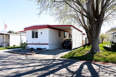 Rare find in this highly sought after Monte Vista community - photo 3