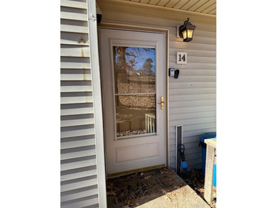 Greers Ferry Lake Condo For Sale in Fairfield Bay Arkansas