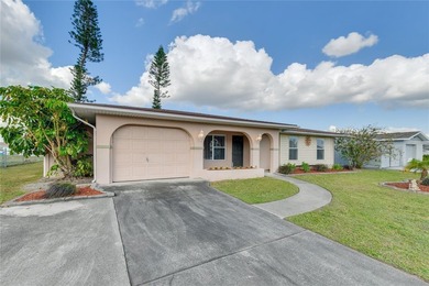 Northport Waterway Lakes and Canals Home For Sale in North Port Florida