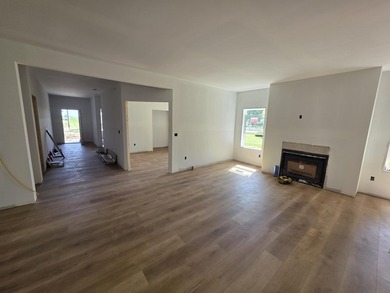 Custom-built new construction ranch home offering 1,990 sq. ft - photo 4