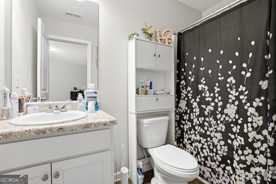 Welcome to this beautiful home located in the prestigious Mirror - photo 23