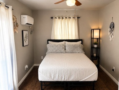 Turn-Key Texas Hill Country Hospitality Retreat! Blue Dove Inn & - photo 34
