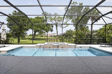 Stunning beautifully designed 4/2.5/3 pool home located on the - photo 4