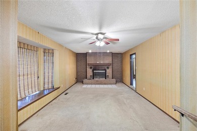 Welcome to 411 Marina Road! This 4 bedroom, 3 full bath, 1 half - photo 4