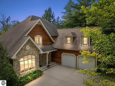 LOCATION, LOCATION, LOCATION. Experience Northern living at its - photo 1