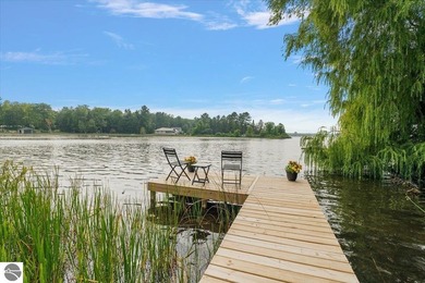 LOCATION, LOCATION, LOCATION. Experience Northern living at its - photo 3
