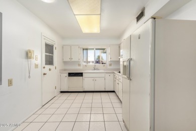 Enjoy the relaxed Arizona lifestyle in this spacious 1,699 sq ft