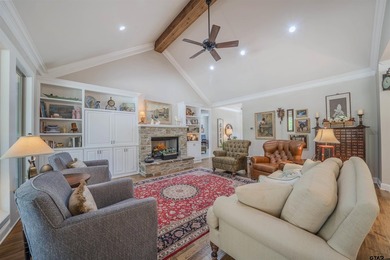 Stunning waterfront custom home in prestigious Royal Oaks - photo 13
