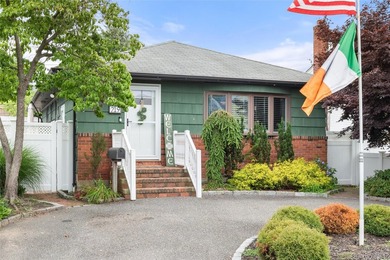 Beautifully maintained 3-bedroom, 1-bath ranch offering easy - photo 18