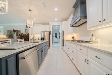 Stunning waterfront custom home in prestigious Royal Oaks - photo 19