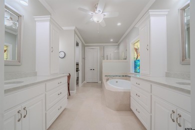 Stunning waterfront custom home in prestigious Royal Oaks - photo 22