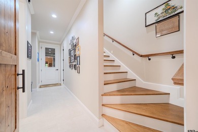 Stunning waterfront custom home in prestigious Royal Oaks - photo 34