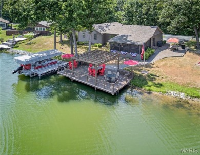 Lake Home Sale Pending in Plainview, Illinois