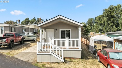 Santiam River - Linn County Home For Sale in Sweethome Oregon