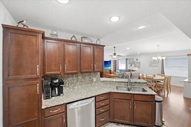 RARE Find! 3 Bedrooms/2 Baths! Spacious living area for you and - photo 7