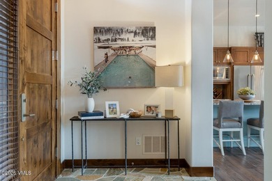 Welcome to an exceptional mountain retreat in Singletree, where - photo 15