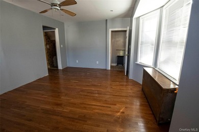 Here is a rare opportunity to own a well-cared for duplex - photo 6