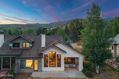 Welcome to an exceptional mountain retreat in Singletree, where - photo 34