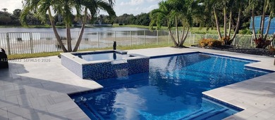 LAKEFRONT LIVING IN GUARD-GATED LAKE ESTATES AT ROLLING HILLS! - photo 5