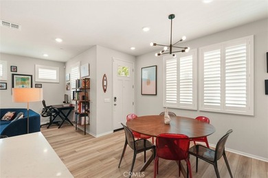 Welcome to 112 Homestead Rd, a beautifully upgraded paired home - photo 12
