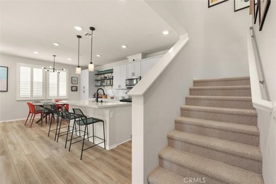 Welcome to 112 Homestead Rd, a beautifully upgraded paired home - photo 15
