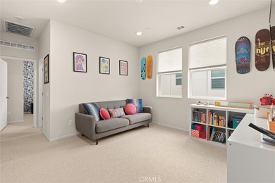 Welcome to 112 Homestead Rd, a beautifully upgraded paired home - photo 16