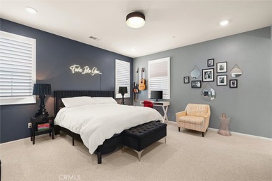 Welcome to 112 Homestead Rd, a beautifully upgraded paired home - photo 19