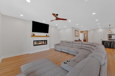 Stunning 2023 Four-Bedroom Property with Exceptional Amenities - photo 23