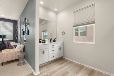 Welcome to 112 Homestead Rd, a beautifully upgraded paired home - photo 23