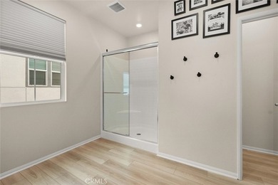 Welcome to 112 Homestead Rd, a beautifully upgraded paired home - photo 25