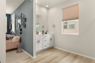 Welcome to 112 Homestead Rd, a beautifully upgraded paired home - photo 26