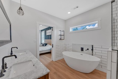 Stunning 2023 Four-Bedroom Property with Exceptional Amenities - photo 27