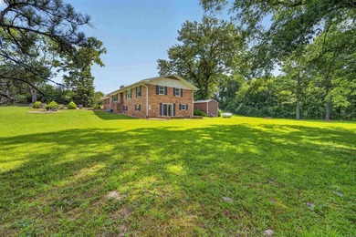 Welcome to 175 Thunder Road in Hot Springs! Tucked away on a - photo 36