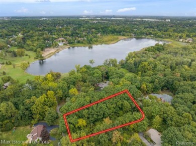 Orange Lake Lot For Sale in Bloomfield Hills Michigan