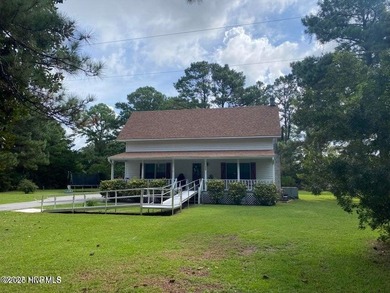Newport River  Home For Sale in Beaufort North Carolina