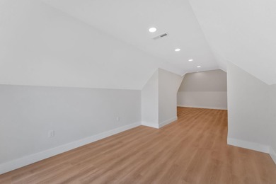 Stunning 2023 Four-Bedroom Property with Exceptional Amenities - photo 56