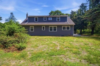 458 N Magee Street welcomes you to a 6br/,2bth DUPLEX, 2 updated - photo 6