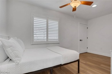 Welcome to this stunning four-bedroom, two-bath, completely - photo 12